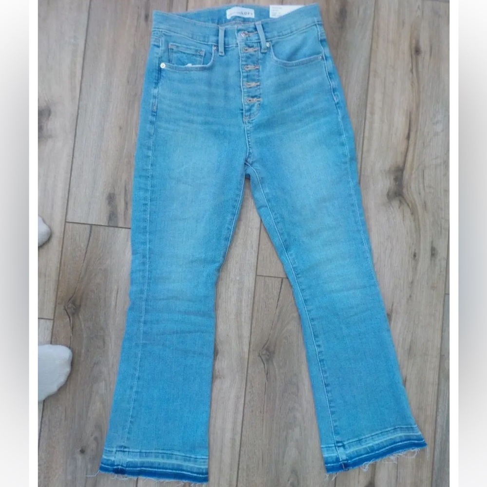 Loft Kick Crop HIgh Rise Petite Jeans size 26 button fly raw hem.